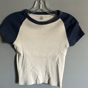 Like new!  Brandy Melville Blue & Cream Bella color block tshirt